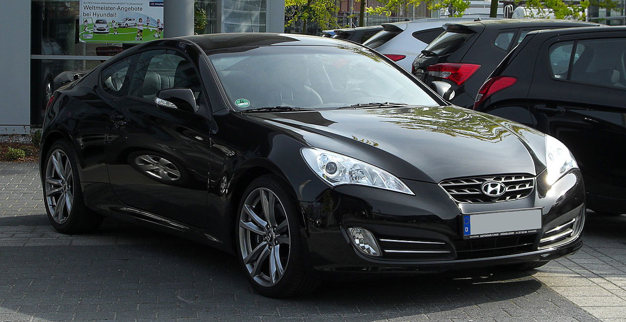 2011 Hyundai Genesis 3.8 Coupe M93 via Wikimedia.