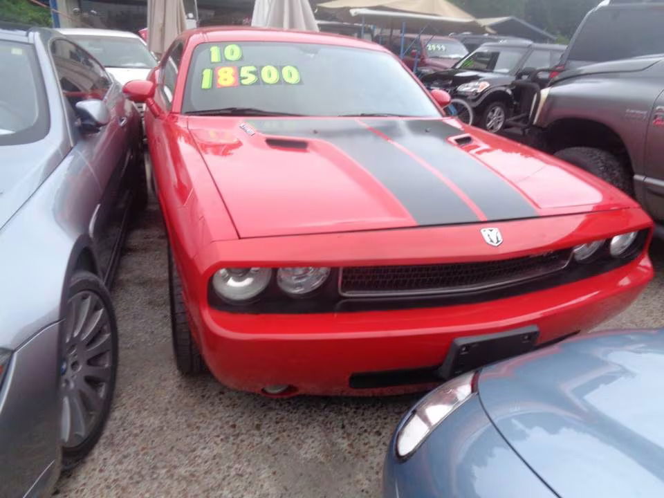 Harisson Scott for sale Dodge Challenger SRT8.