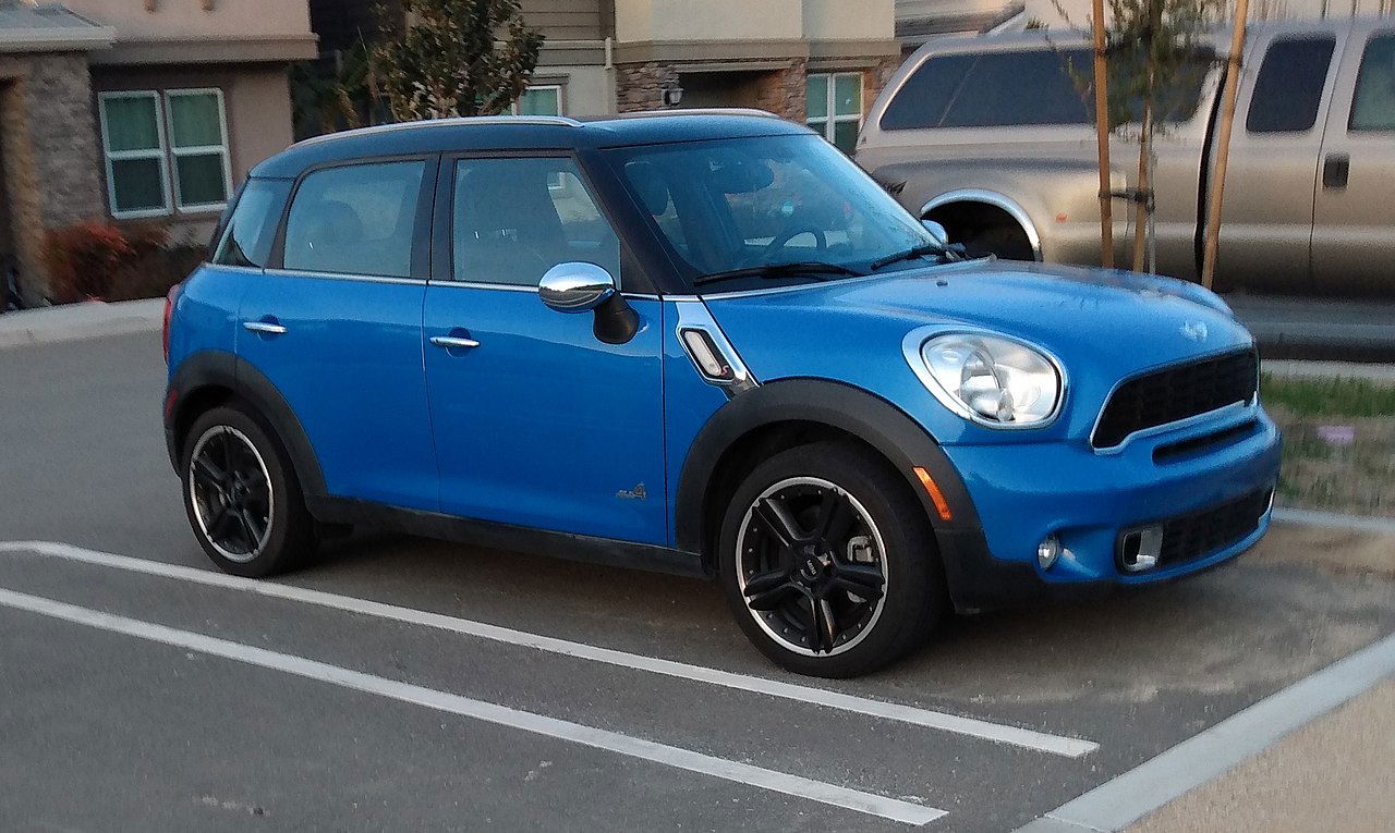 2011_Mini_Cooper_S_Countryman_ALL4 DestinationFearFan via Wikimedia.