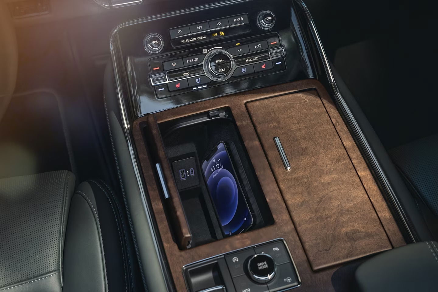 2024 Lincoln Navigator wireless charging.