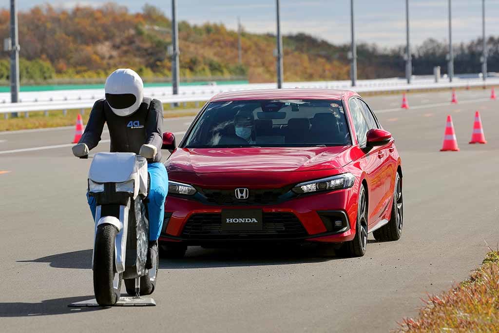 Honda Sensing versus Toyota Safety Sense.