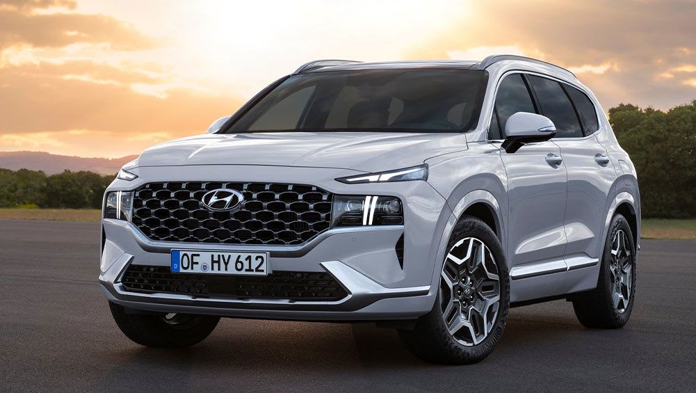 2023 Kia Sportage Hybrid versus 2023 Hyundai Santa Fe Hybrid - CatsGuide.