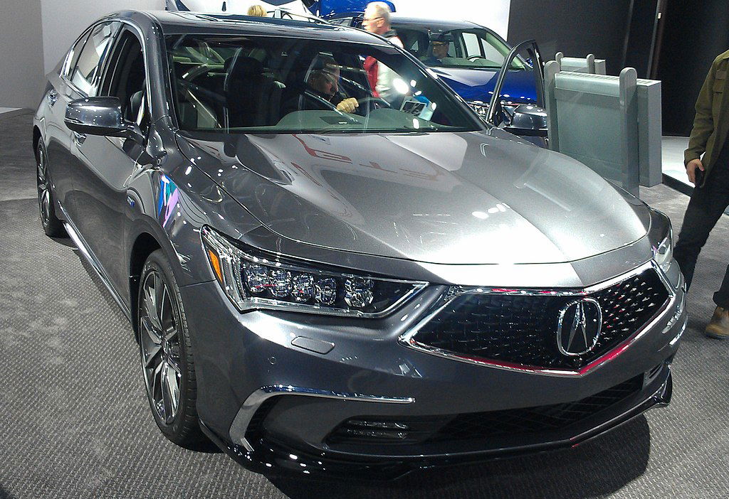 2018 Acura RLX Sport Hybrid SH-AWD.