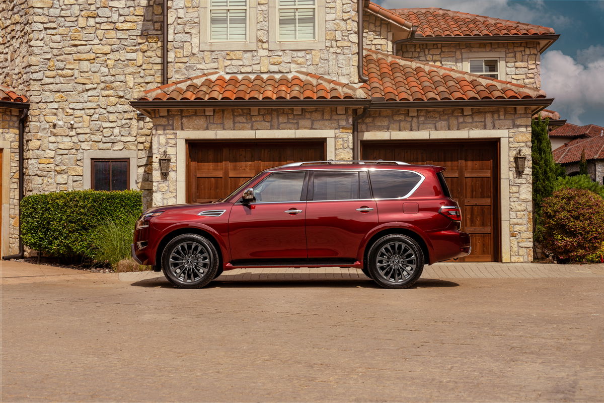 2024 Nissan Armada safety features.