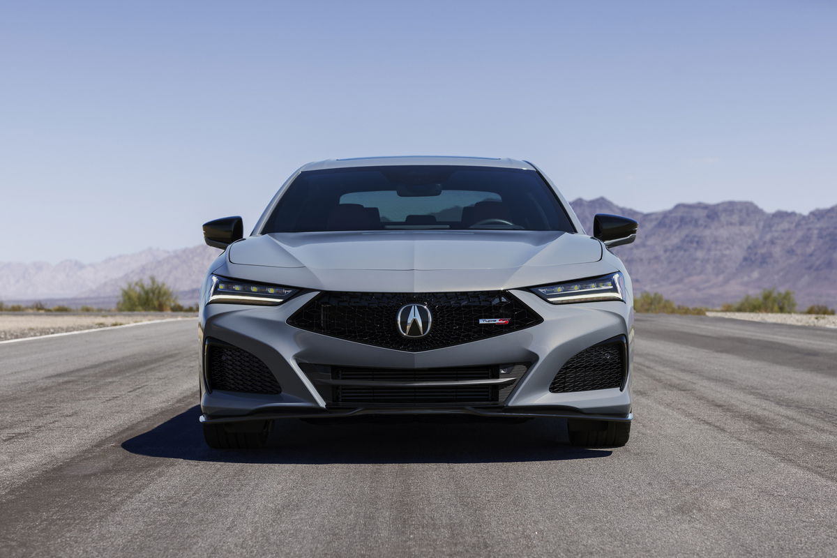 2024 Acura TLX new features.