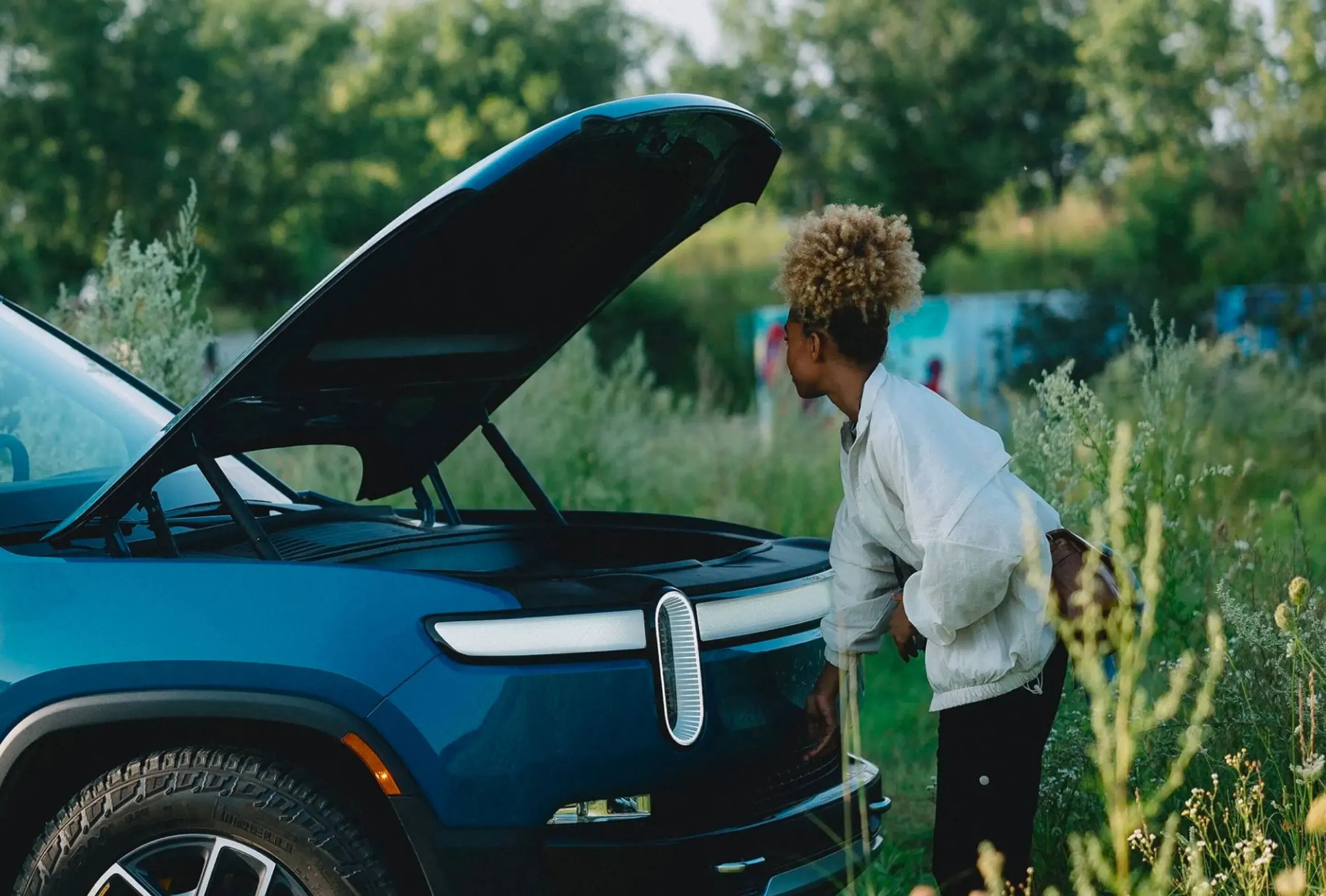 2023 Rivian R1S frunk.