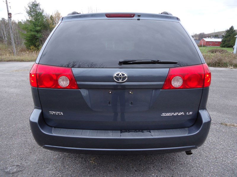 2010 Toyota Sienna price in Nigeria.