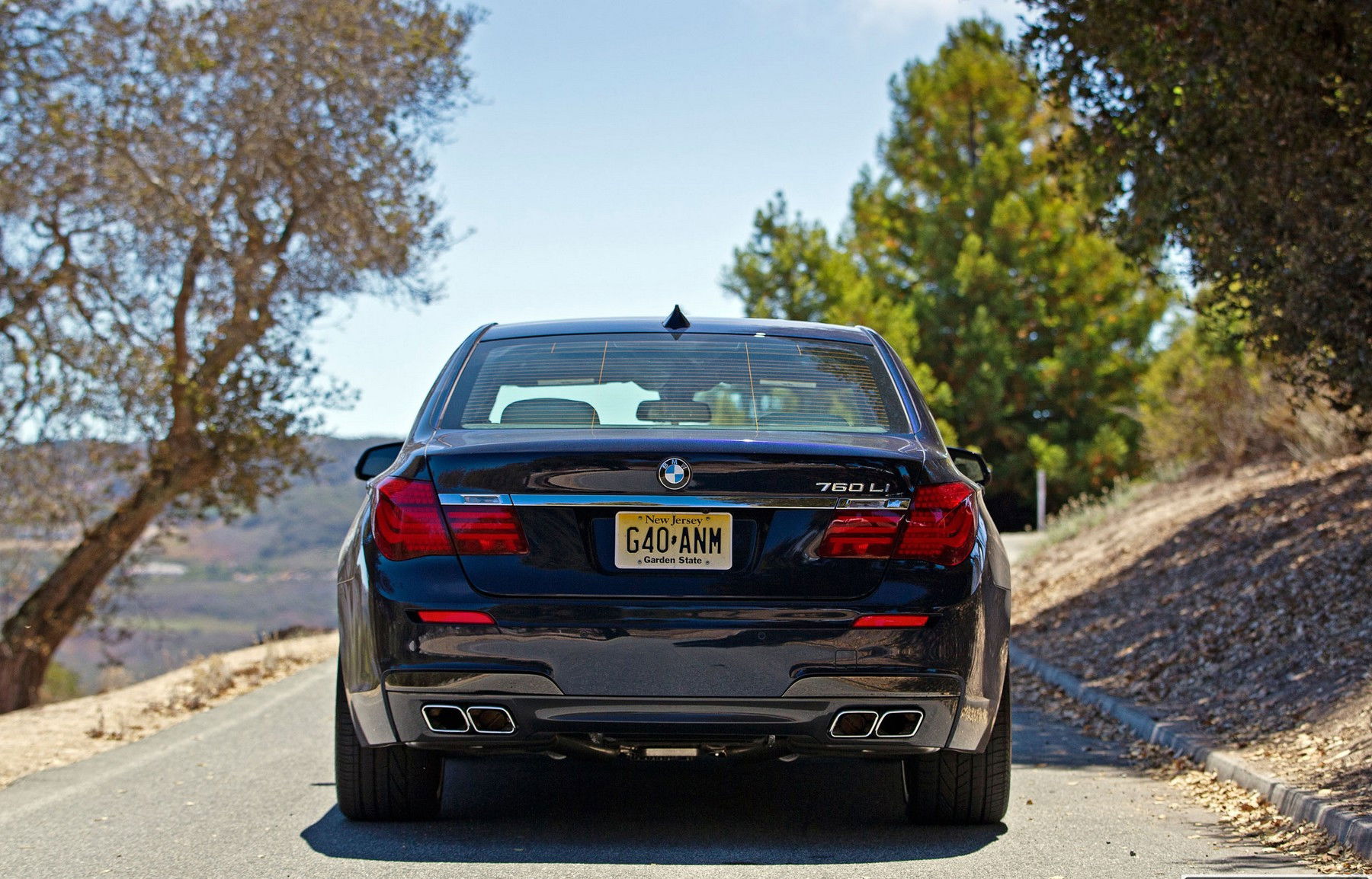 2013 BMW 760Li HSS rear.