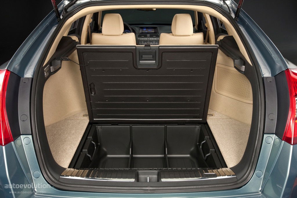 Honda Crosstour trunk.