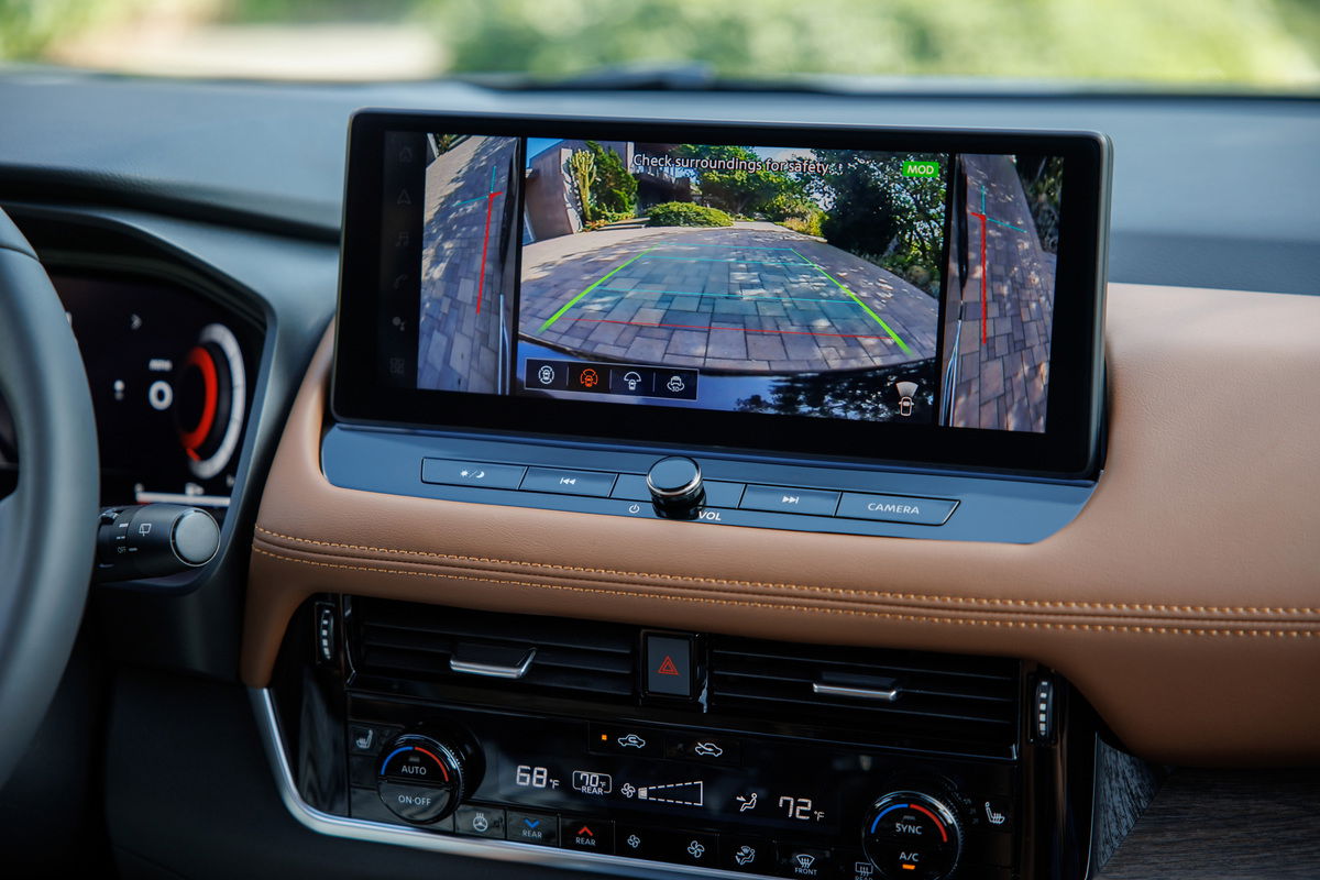 2024 Nissan Rogue safety features.