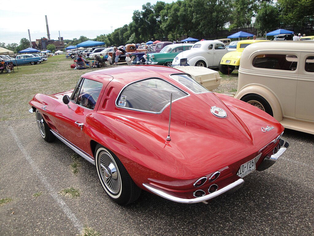 "63 Chevrolet Corvette Sting Ray split-window.