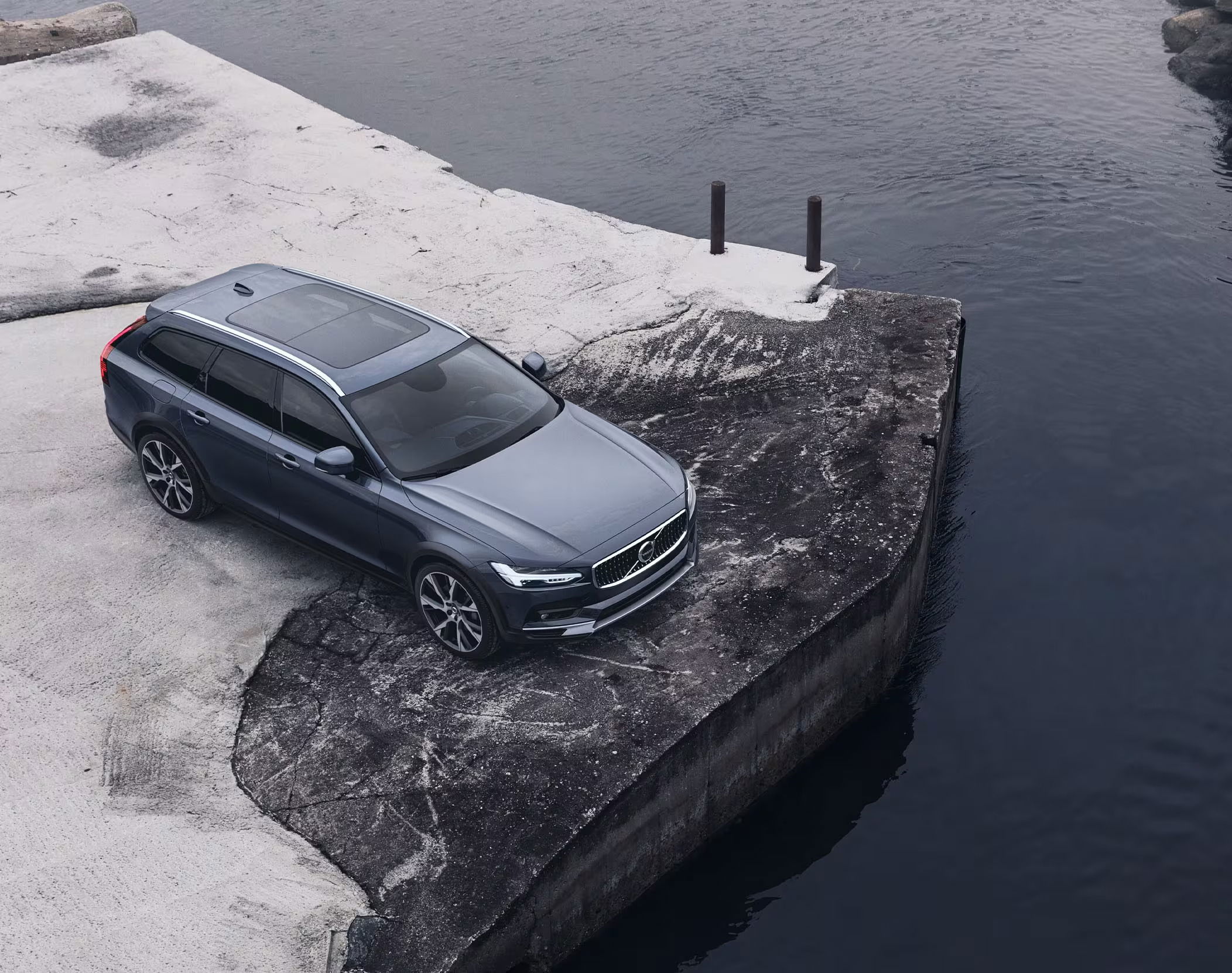 2024 Volvo V90 Cross Country .