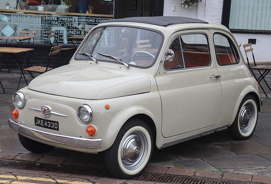 Fiat 500 F or Berlina.