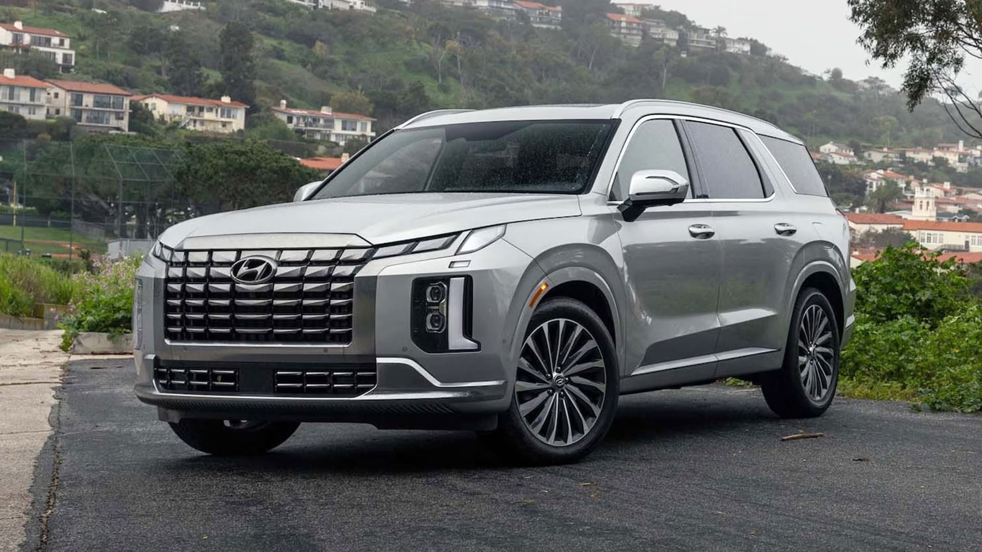 2024 Hyundai Palisade V6.