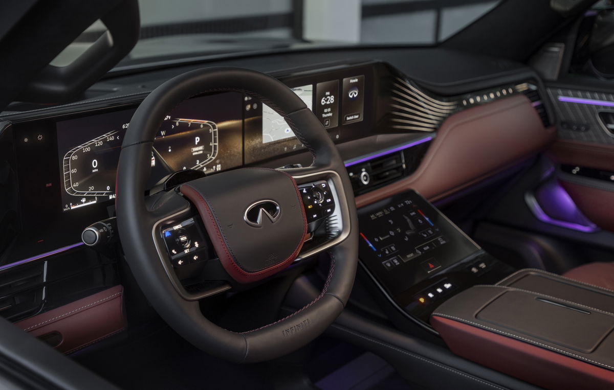 2025 INFINITI QX80 ProPilot Assist.