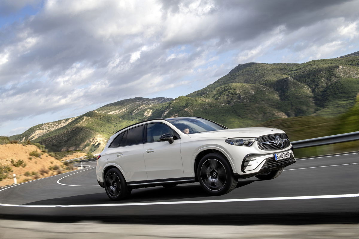 2025 Mercedes-Benz GLC 350e 4MATIC review.