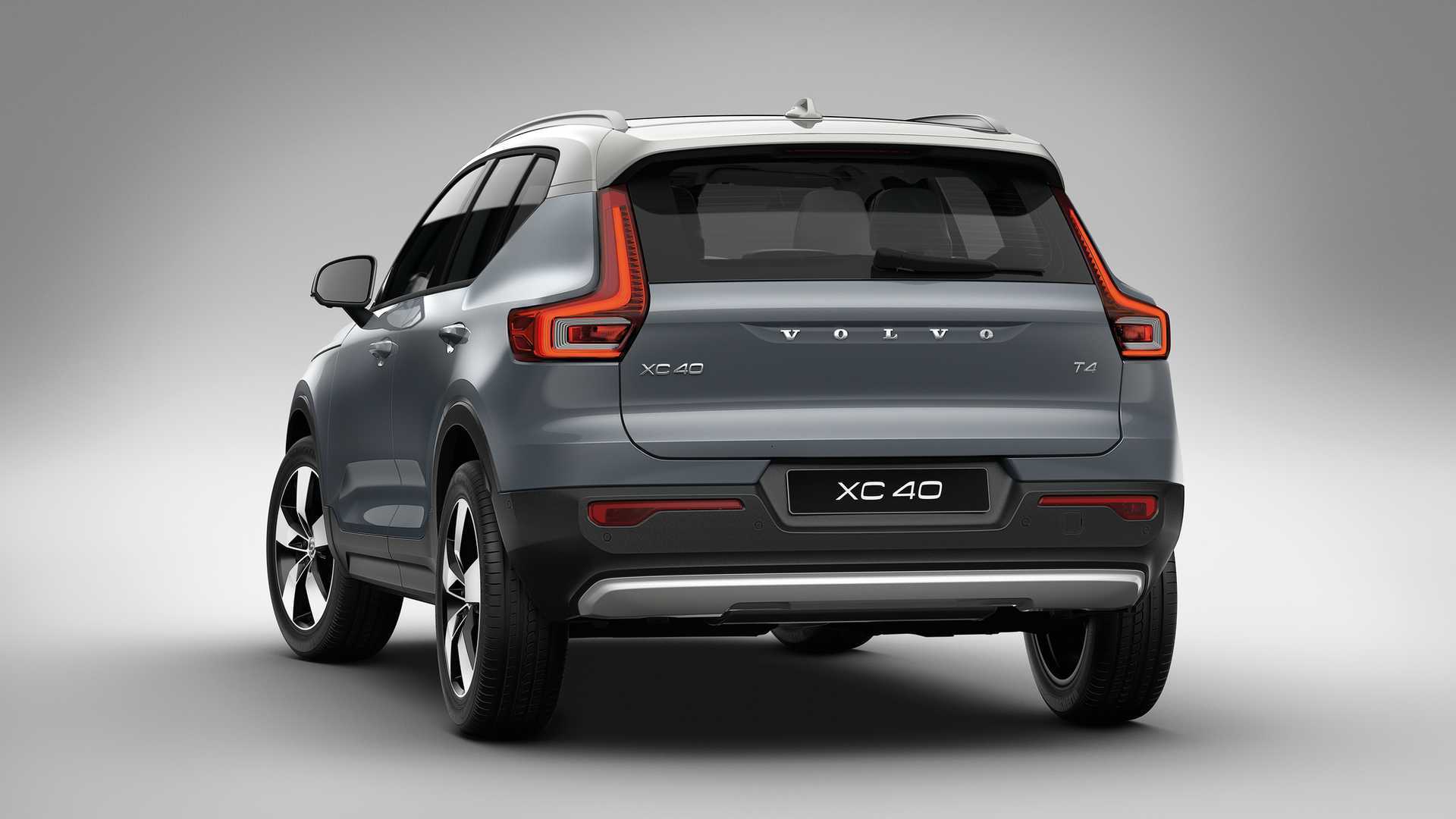 2020 Volvo XC40 - best used car for 2025.