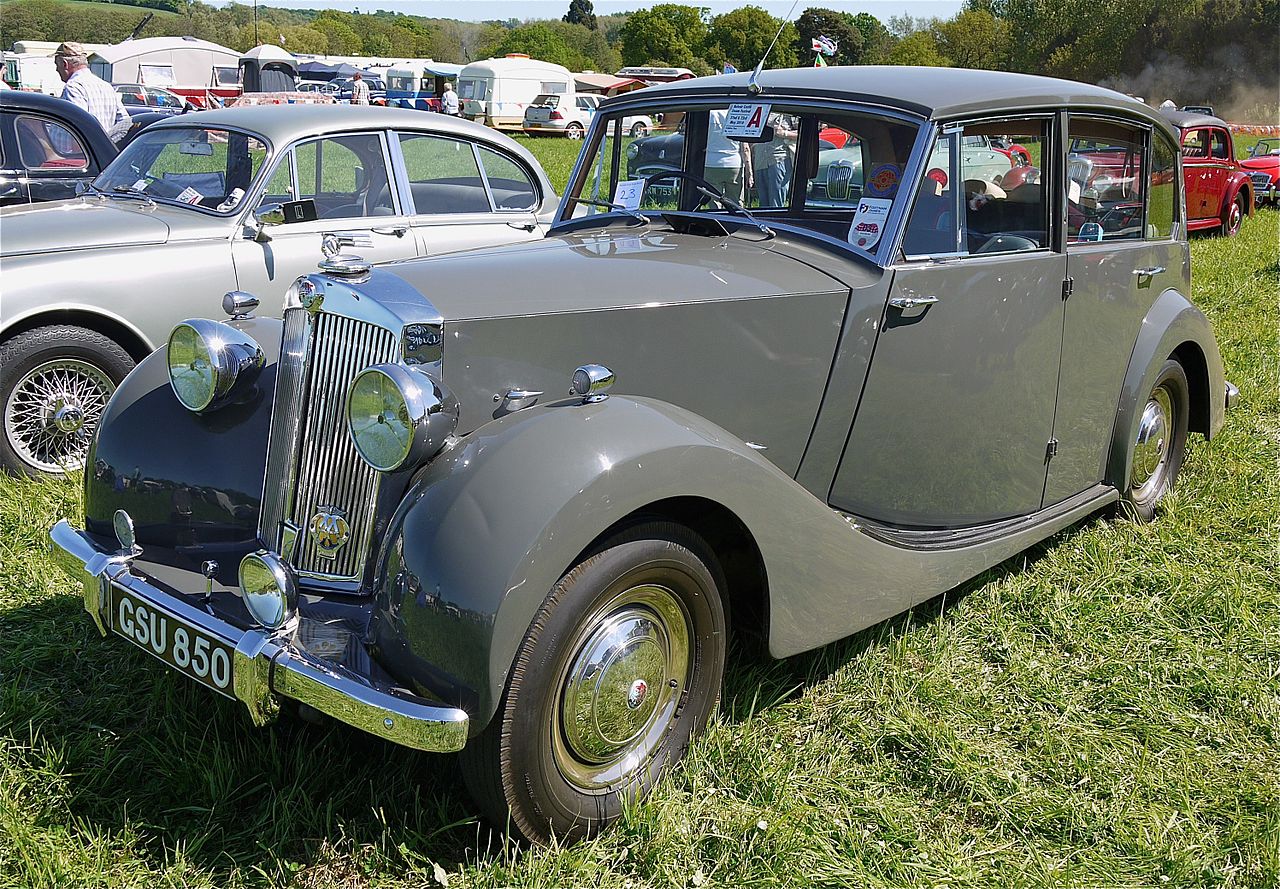 World's slowest cars: 1952 Triumph Renown.