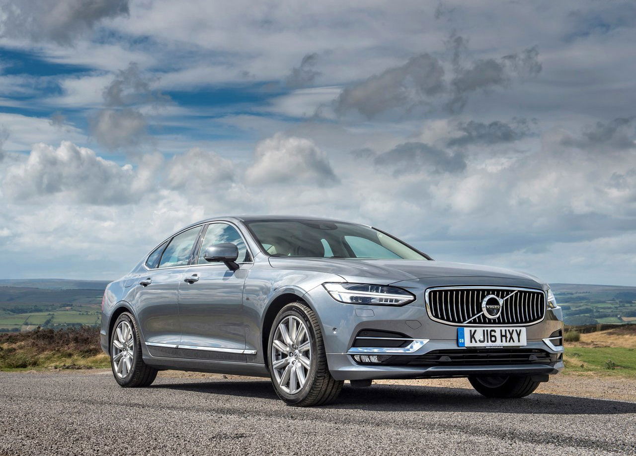 Buying a used Volvo S90.