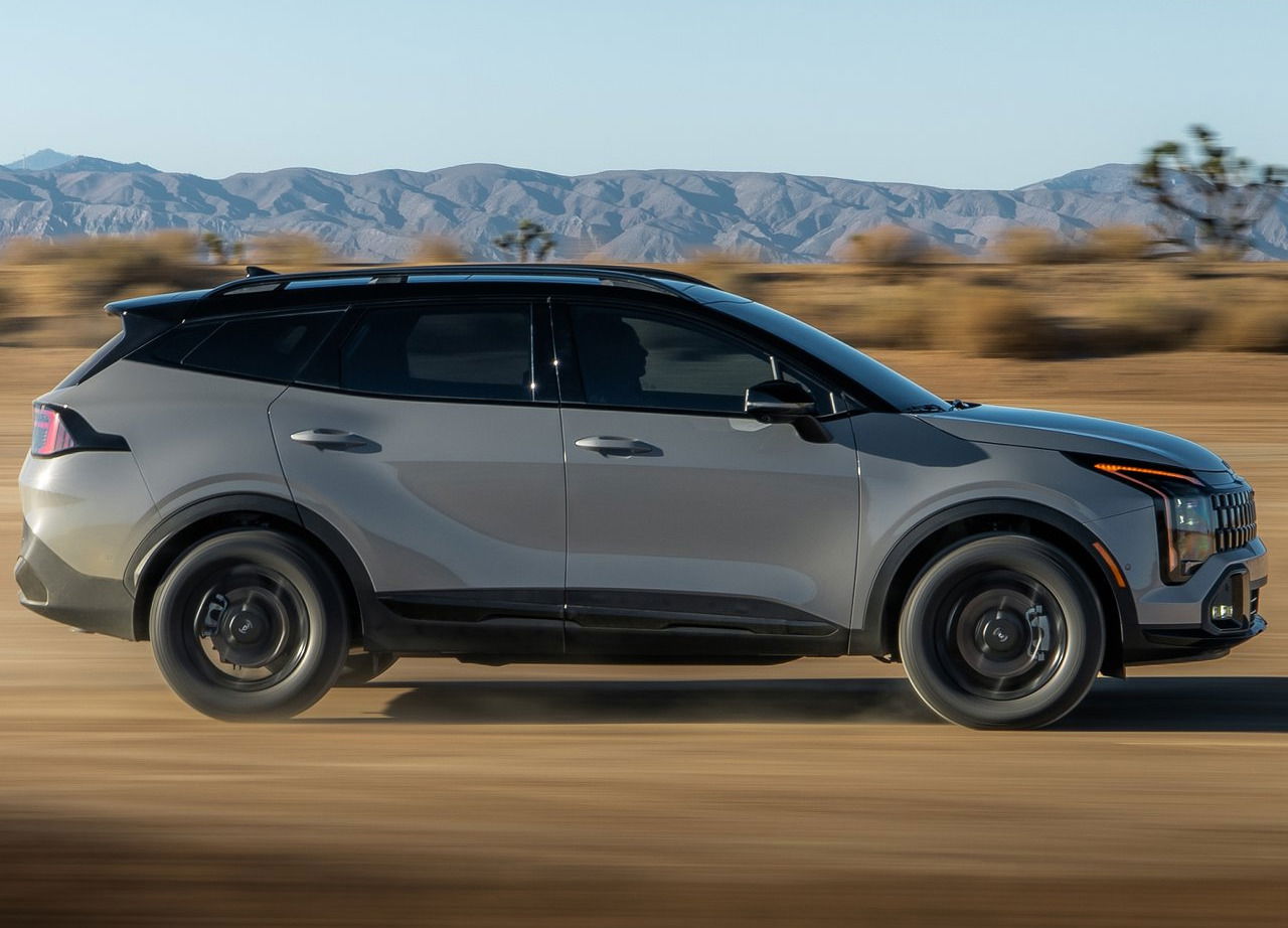 Kia Sportage versus Toyota RAV4 pricing.