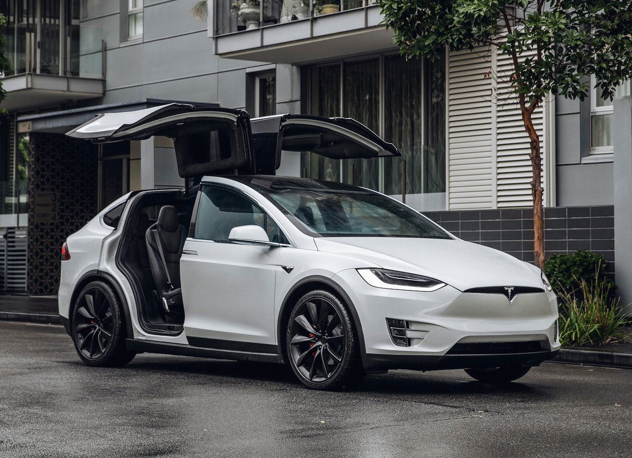 Top premium crossovers 2025: Tesla Model X.