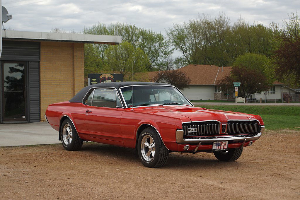 Affordable muscle cars: Mercury Cougar.