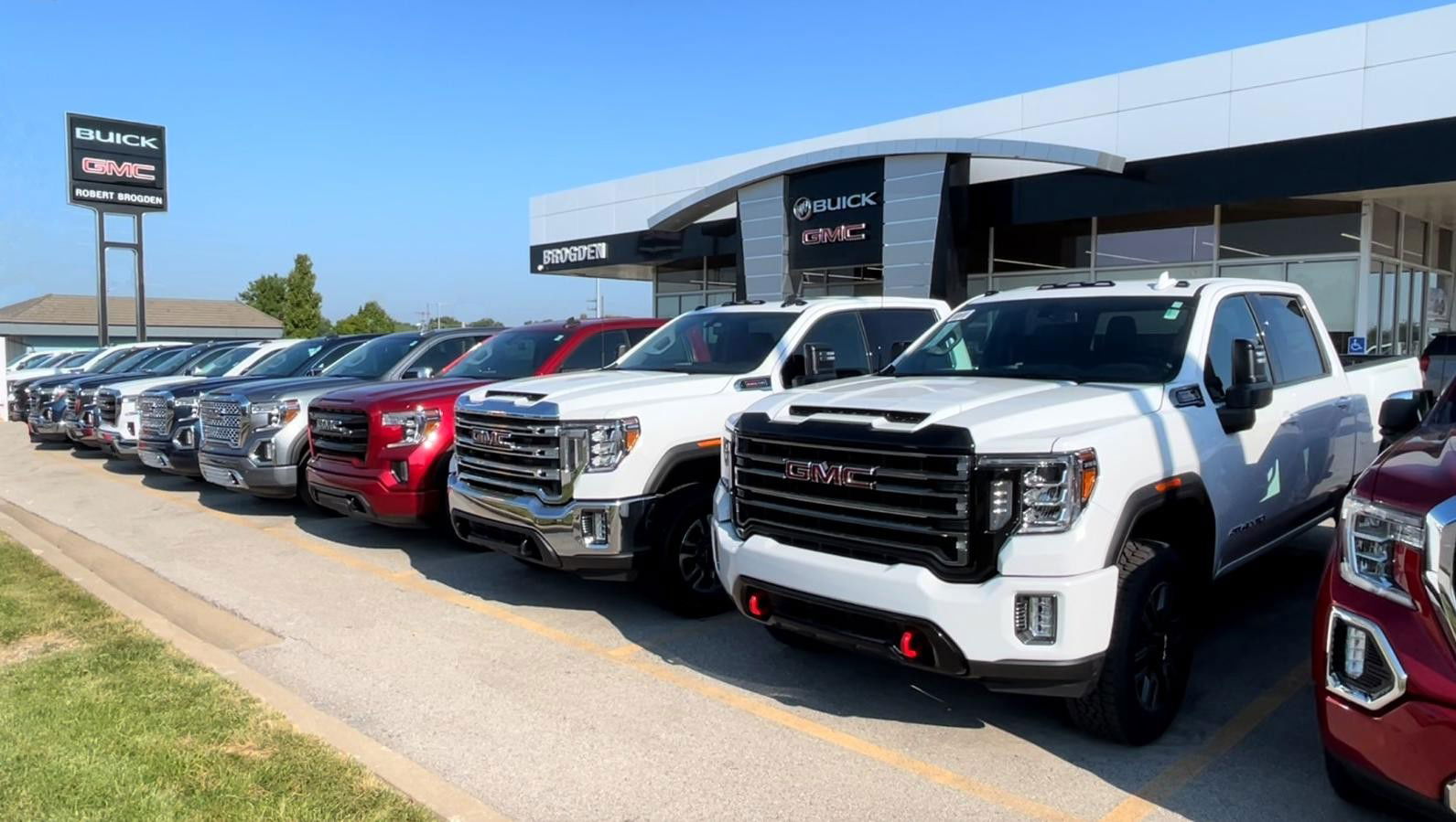 Kansas best car dealerships: Robert Brogden Buick GMC.