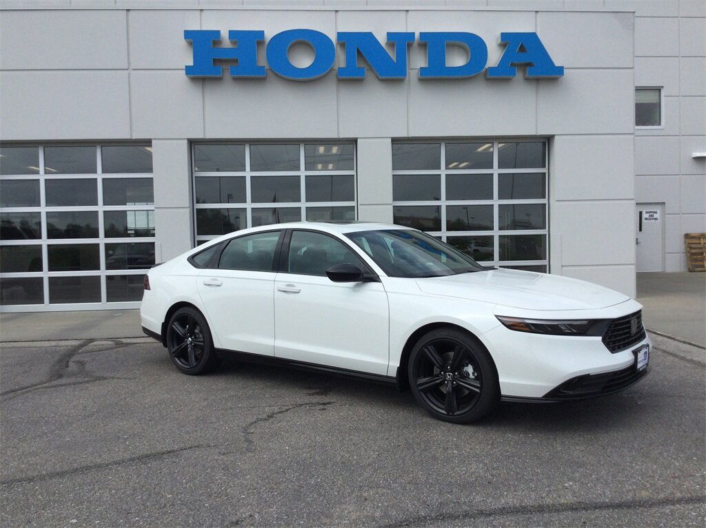 Best car dealerships in Nebraska: Honda of Lincoln.