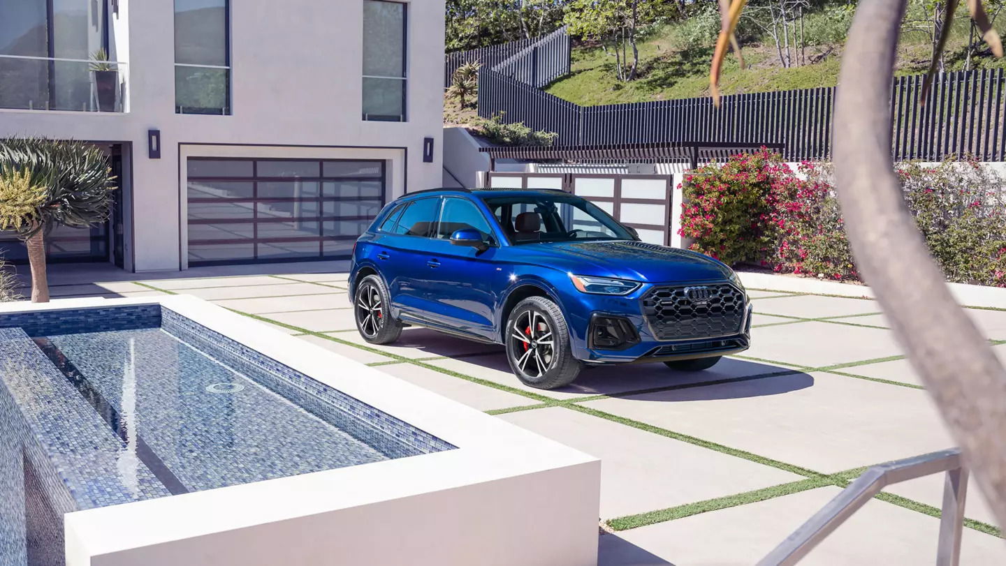 Best luxury compact SUV: 2025 Audi Q5.