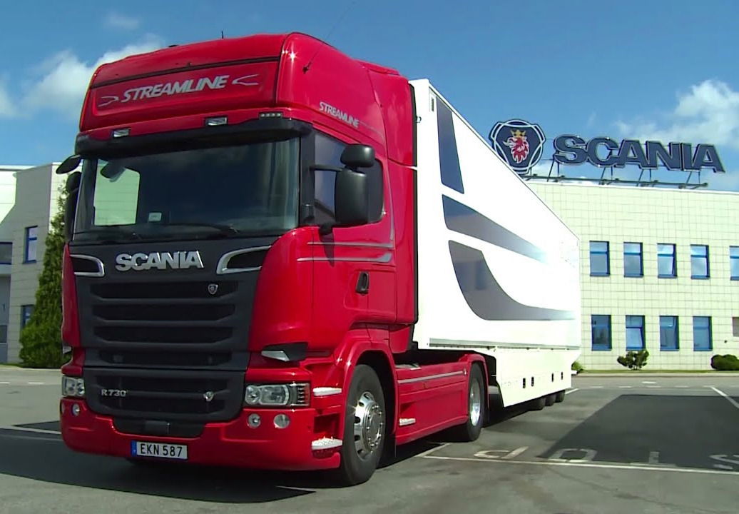 The world's most powerful semi truck: Scania R730 V8.