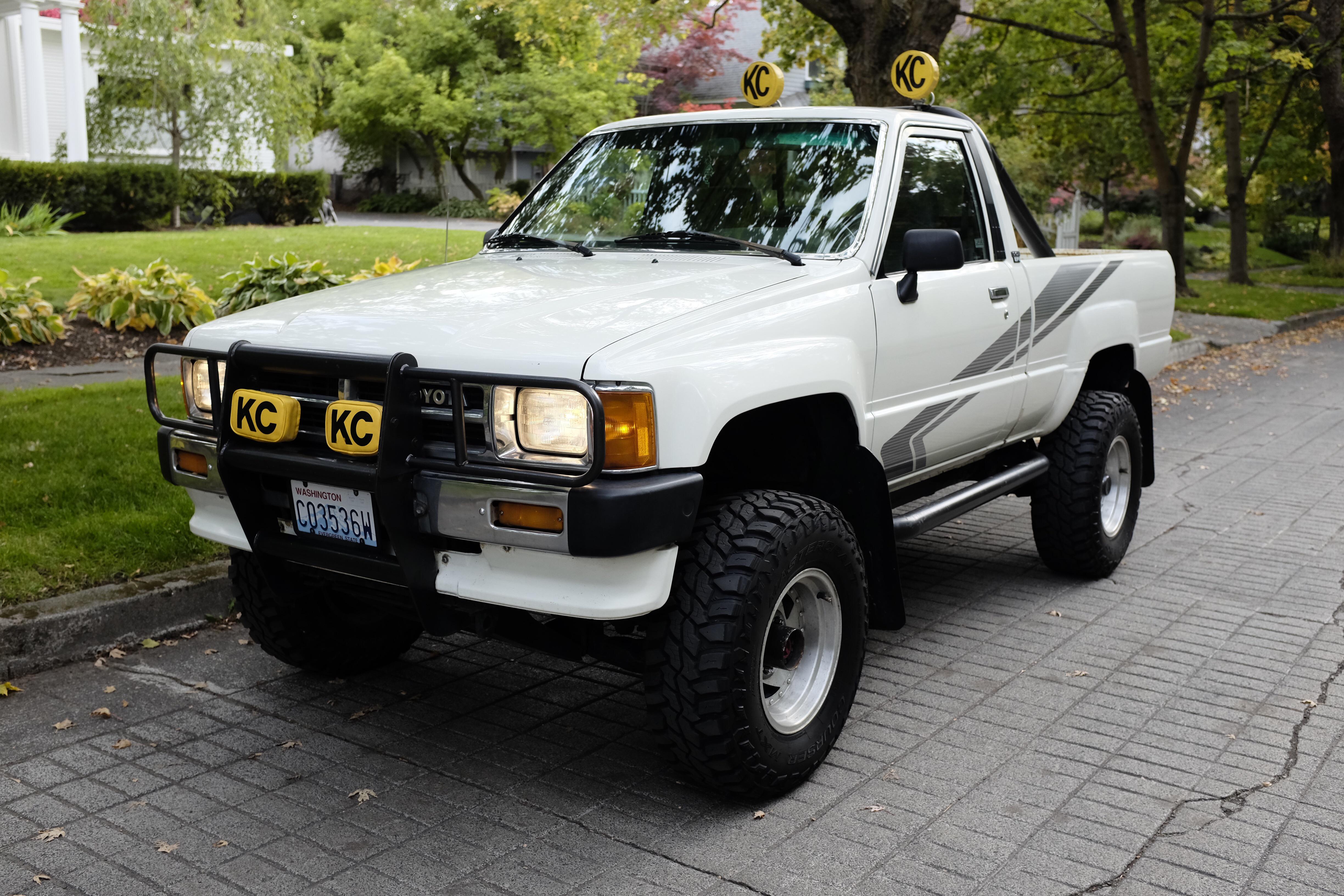1988 Toyota Tacoma with the 22RE engine.