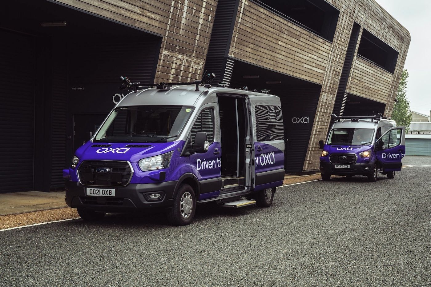 Ford CV2X-PC5 technical architecture and protocol selection.