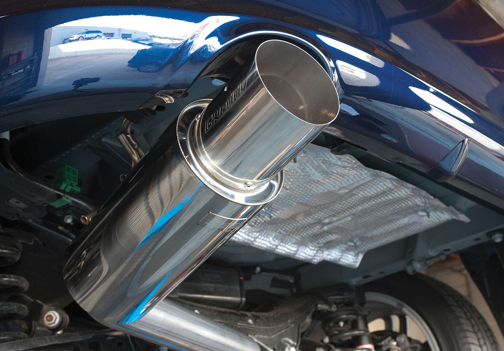 Naturally aspirated exhaust note.