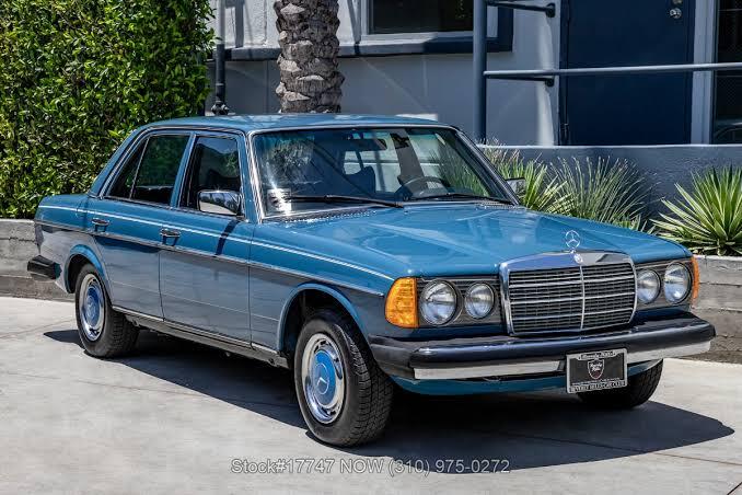 Diesel luxury sedans: Mercedes-Benz 300D.
