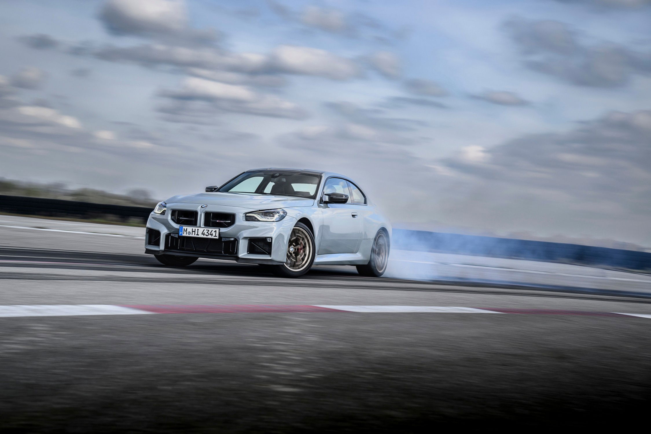 Difference between BMW M2 and M2 CS.