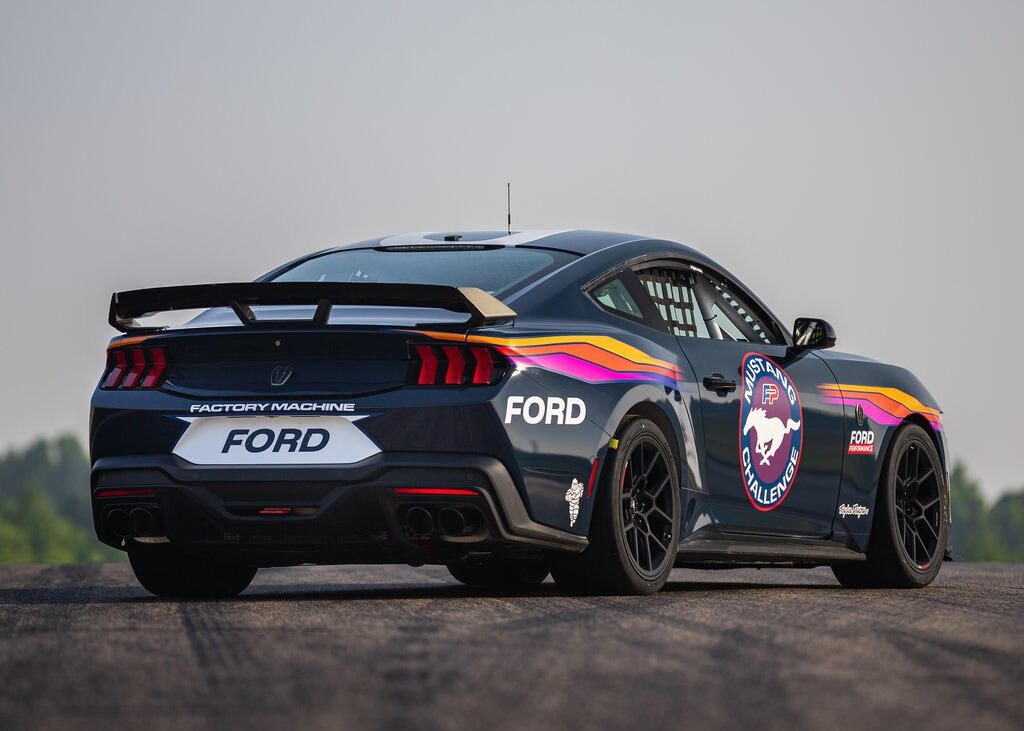 2025 top sports cars: Ford Mustang Dark Horse.