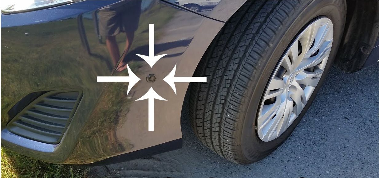 How to know if your Toyota Camry has blind spot monitor.