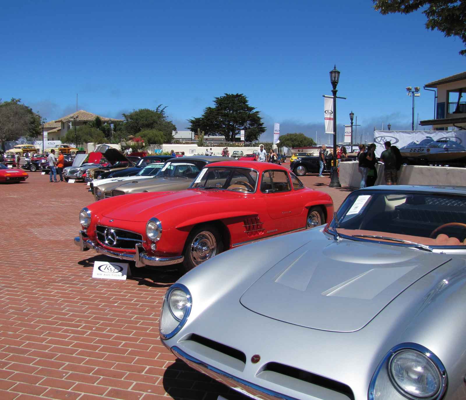 Car shows this weekend: Classic Car Week – Monterey, CA.