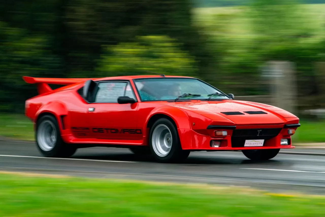 Iconic Italian Muscle Cars: De Tomaso Pantera.
