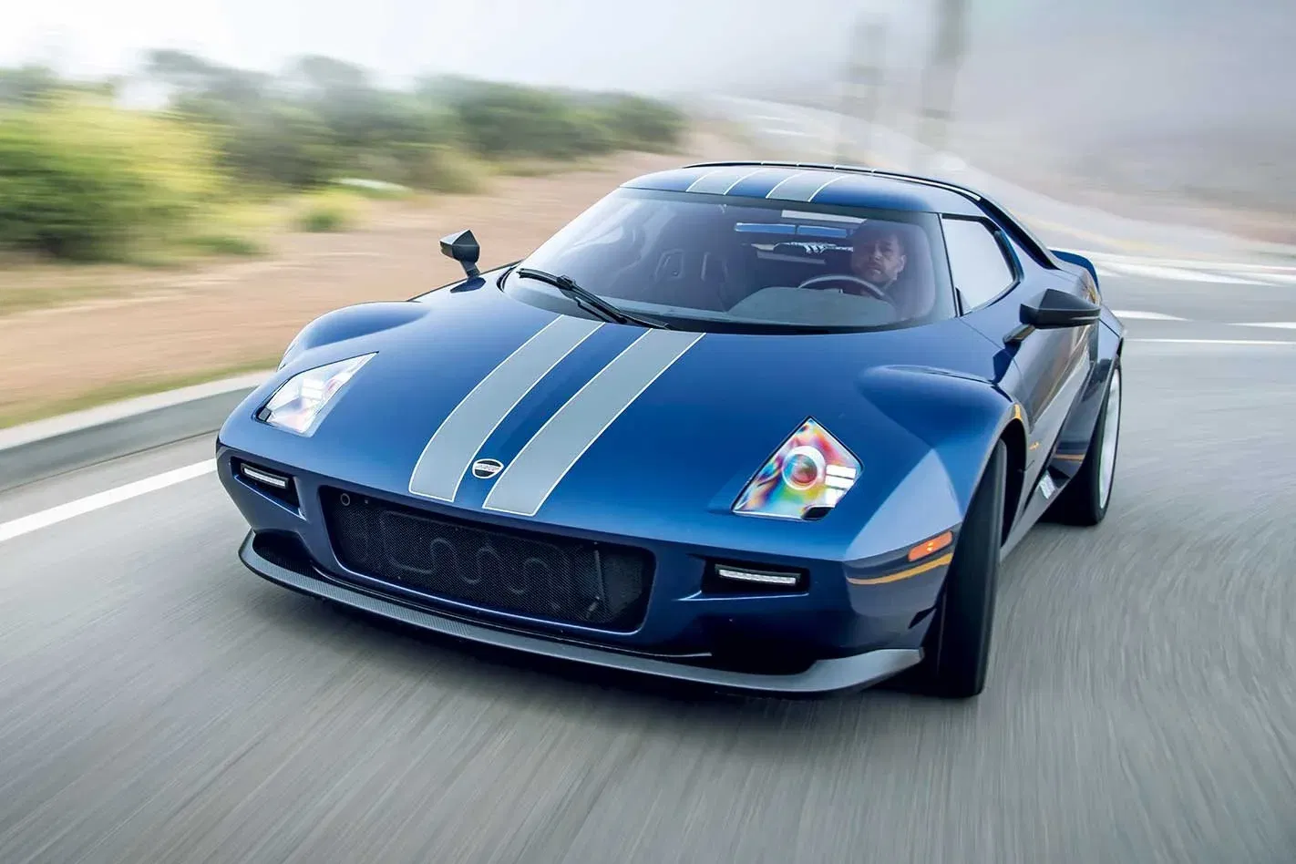 Restomod Italian muscle cars: MAT New Stratos.