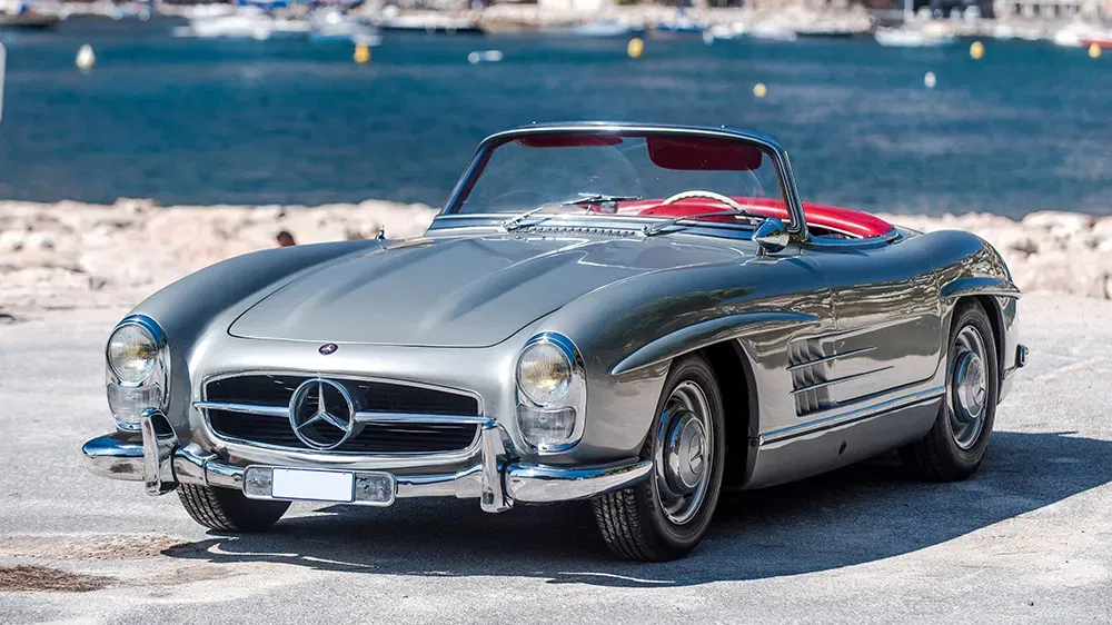 Vintage Mercedes-Benz cabriolet: 1950s Mercedes-Benz 300SL Roadster.