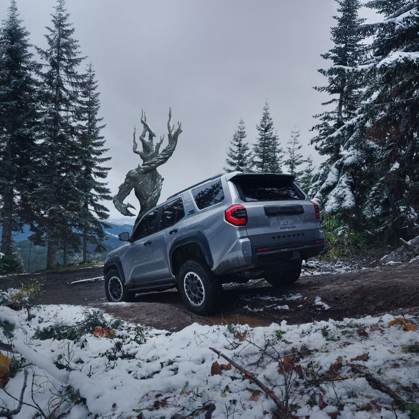 Toyota 4Runner towing features.