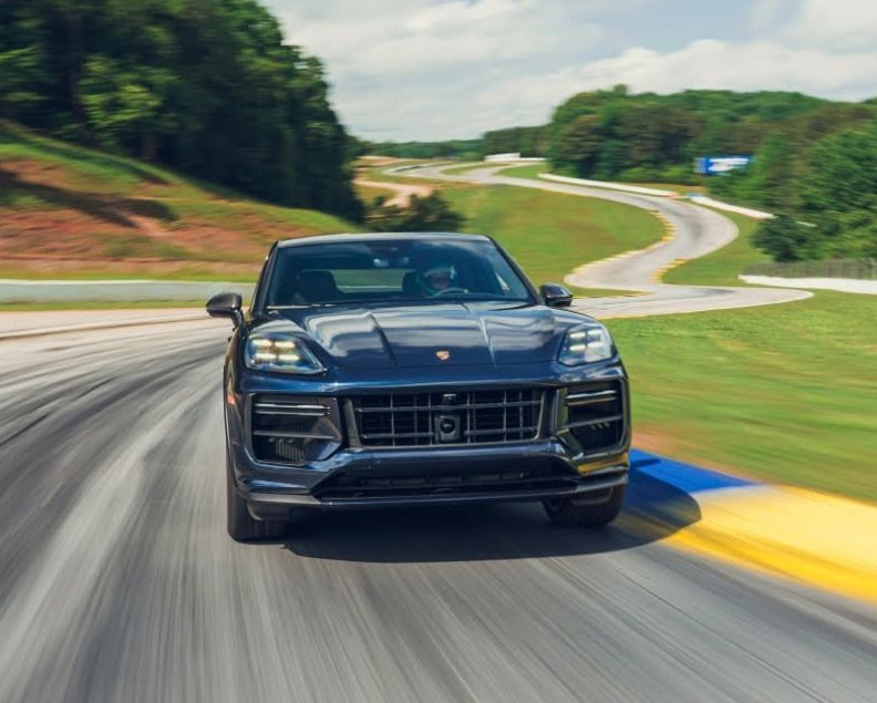 Porsche Cayenne Turbo GT Track Time in Real Conditions.