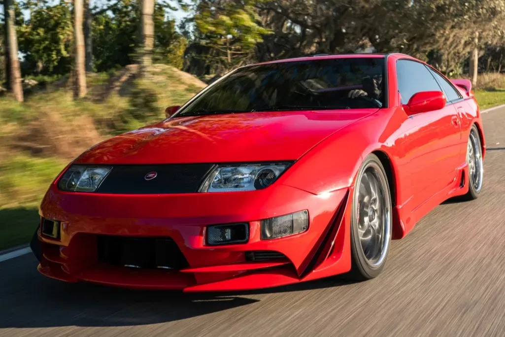 Best cars from the 1990s: 1991 Nissan 300ZX Twin Turbo (Z32).