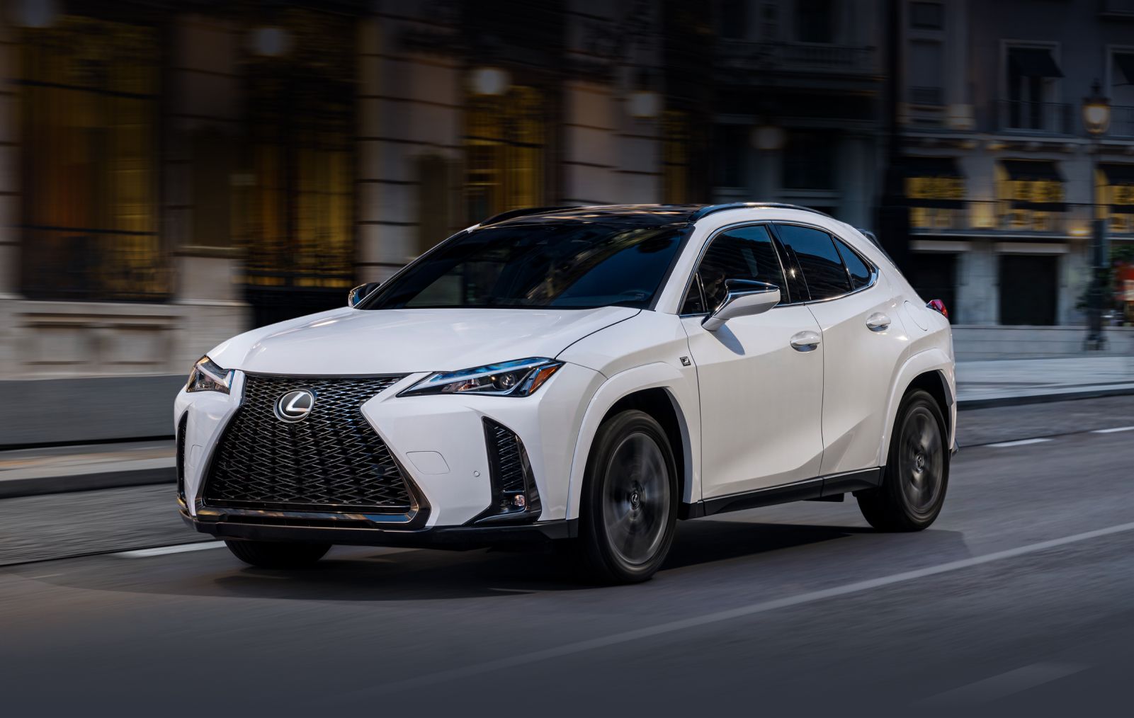 Luxury cars with surprisingly impressive fuel economy: Lexus UX 300h.
