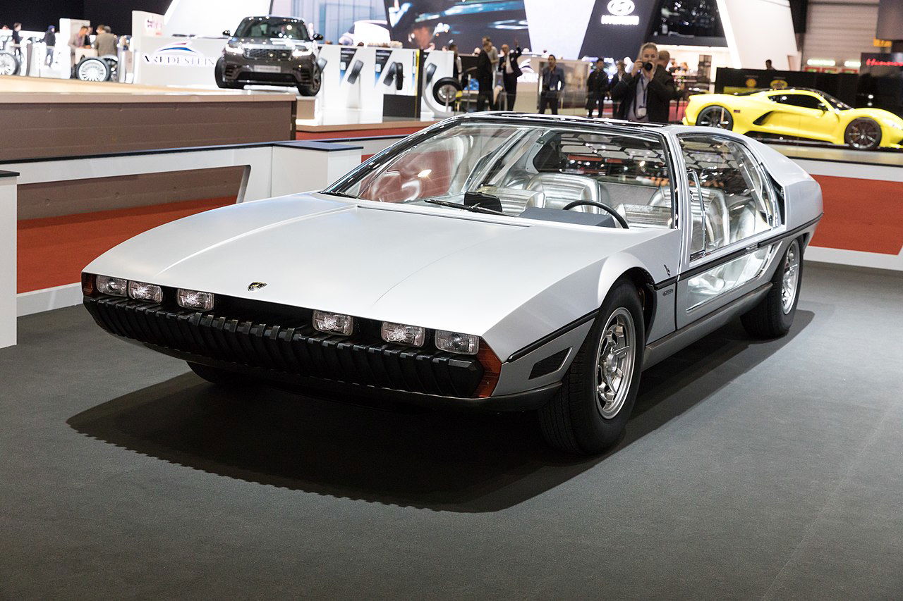 Lamborghini concepts that were never produced: Marzal.