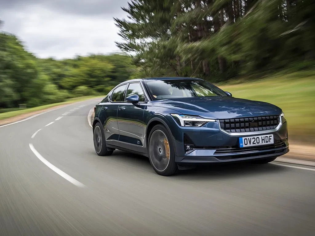 Polestar 2 vs Tesla Model 3: Performance and Driving Dynamics.