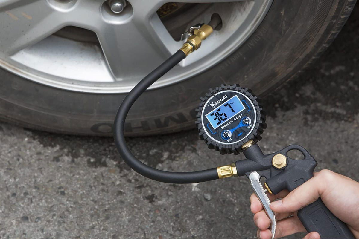 Cool Car Gadgets: tire pressure gauge.