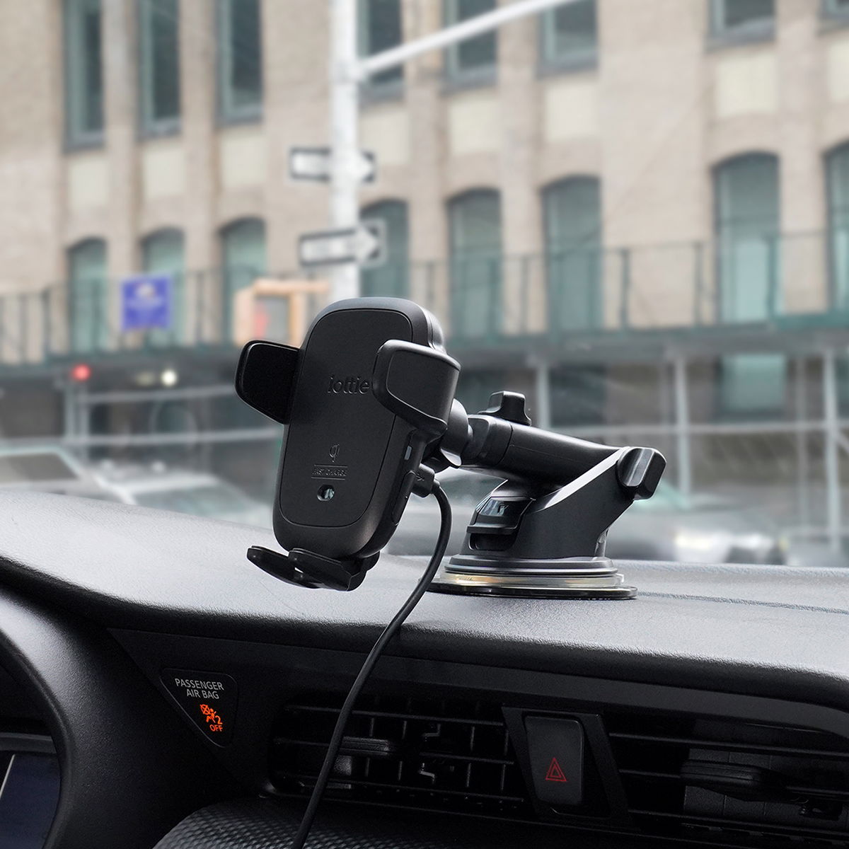 Cool Car Gadgets: car charger mount.