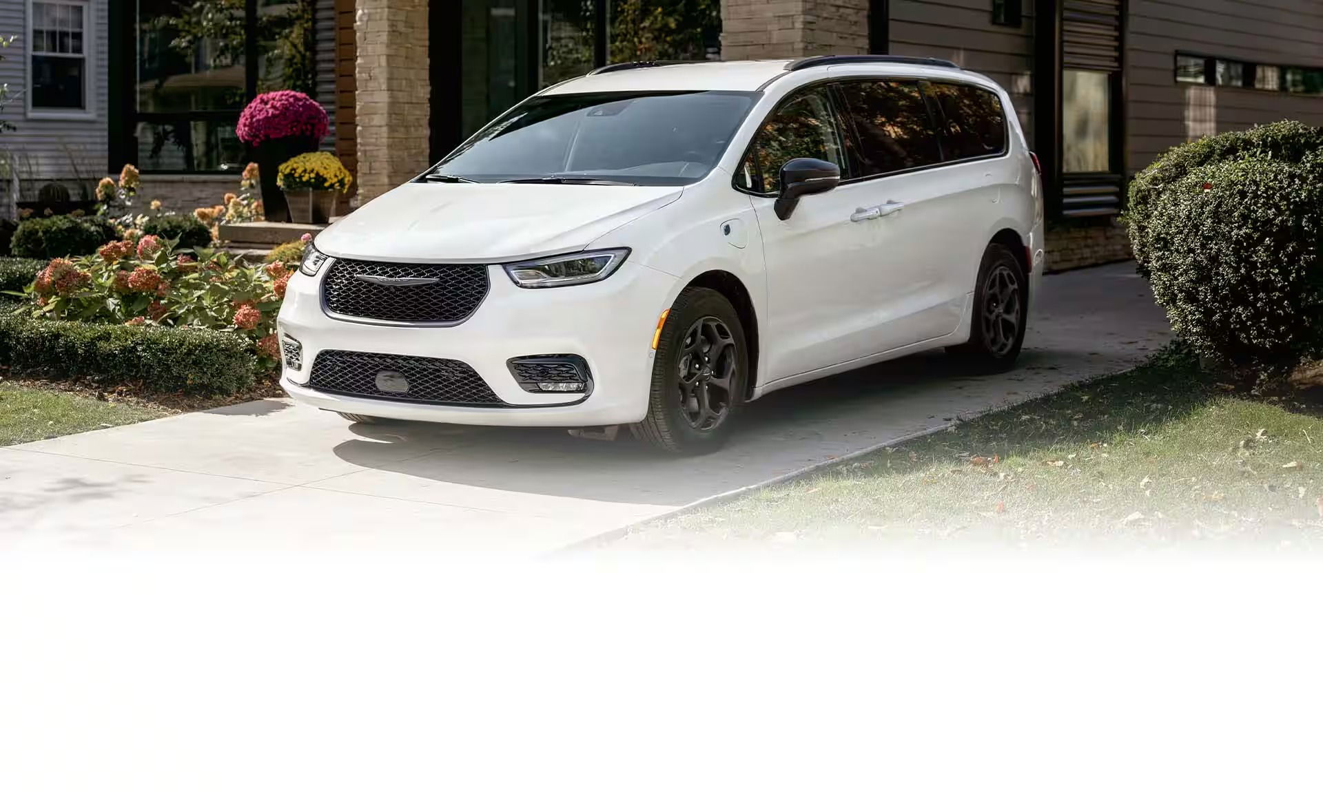 Stellantis is discontinuing the Chrysler Pacifica PHEV.
